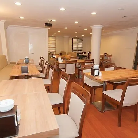 Dolce Apart-hotel 3*
